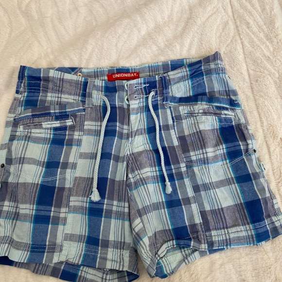 Unionbay cotton blue Striped size 5 womens shorts - Picture 3 of 6